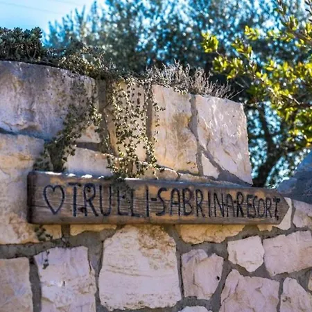 Trulli Sabrina *