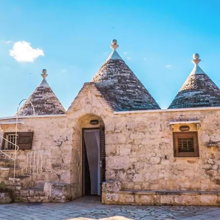 Trulli Sabrina *